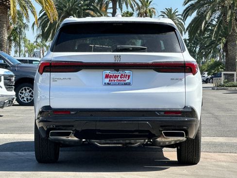 New 2026 Buick Enclave Sport Touring w/ Super Cruise Package AWD/4WD image 5