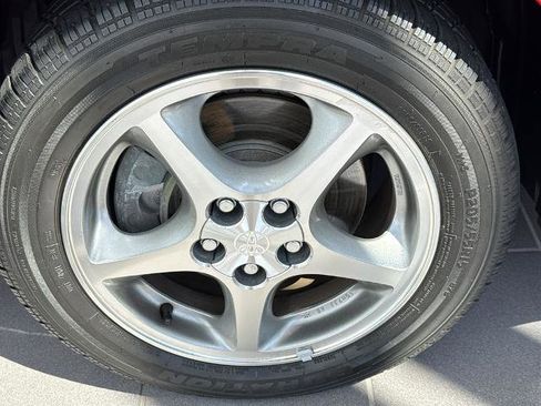 Used 1999 Toyota Celica GT FWD image 9