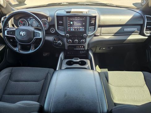 Used 2019 RAM 1500 Big Horn AWD/4WD image 18