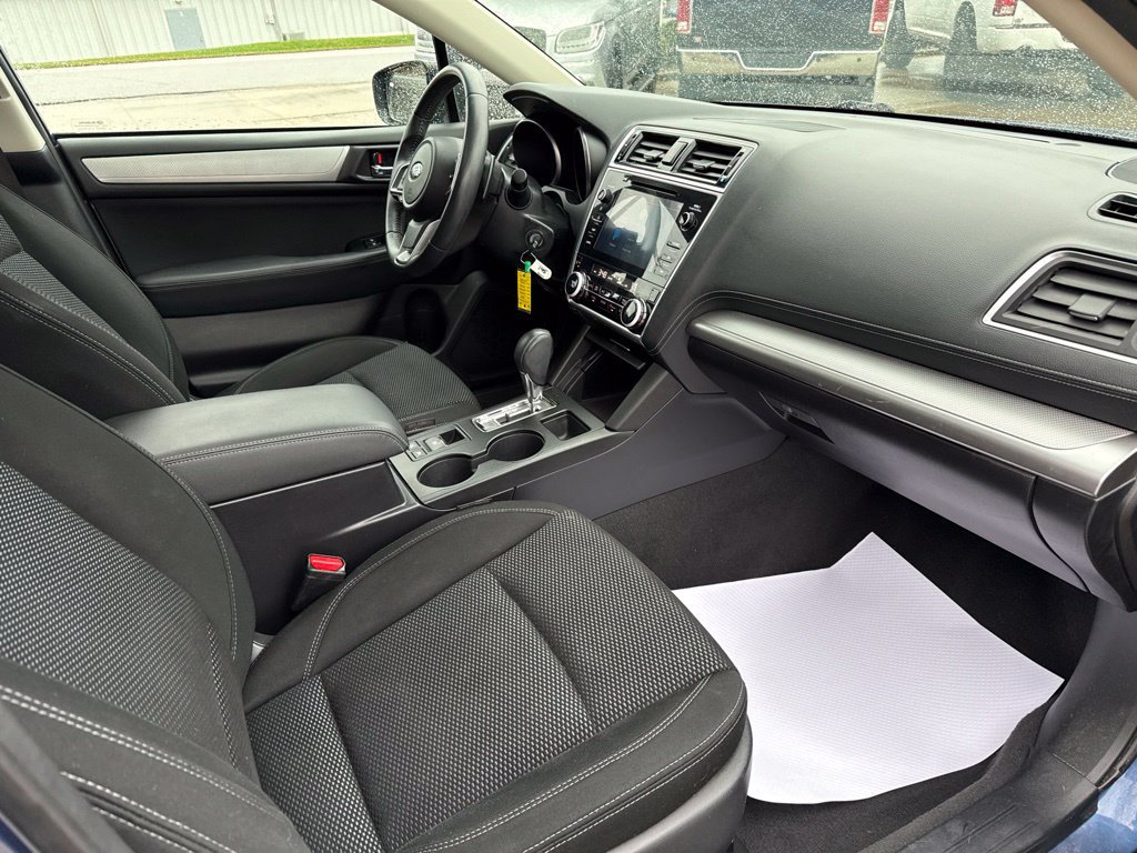 Used 2019 Subaru Outback 2.5i Premium AWD/4WD image 41