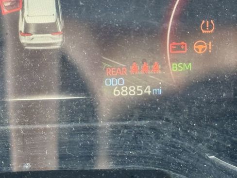 Used 2023 Toyota RAV4 XLE w/ Convenience Package FWD image 8