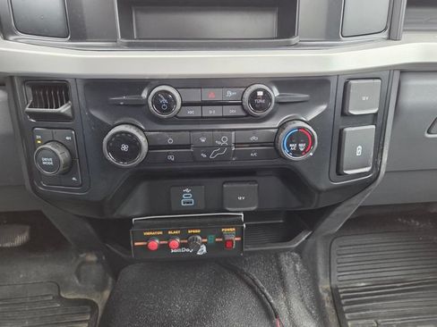 New 2026 Ford F250 XL w/ XL Chrome Package AWD/4WD image 29