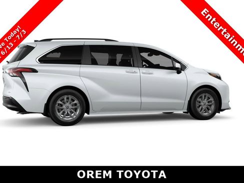 New 2026 Toyota Sienna XLE FWD image 11