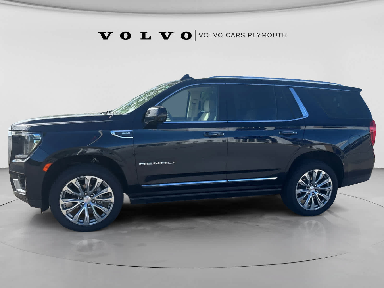 Used 2023 GMC Yukon Denali AWD/4WD image 4
