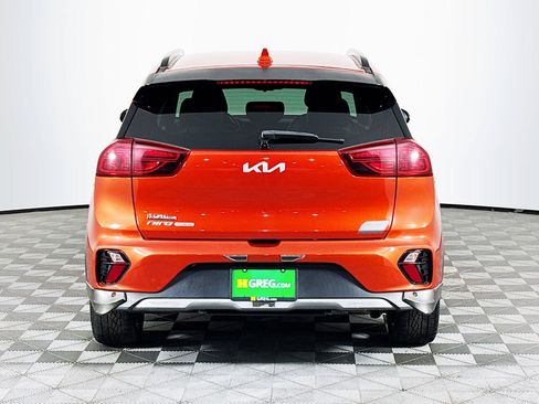 Used 2022 Kia Niro Touring Special Edition FWD image 7