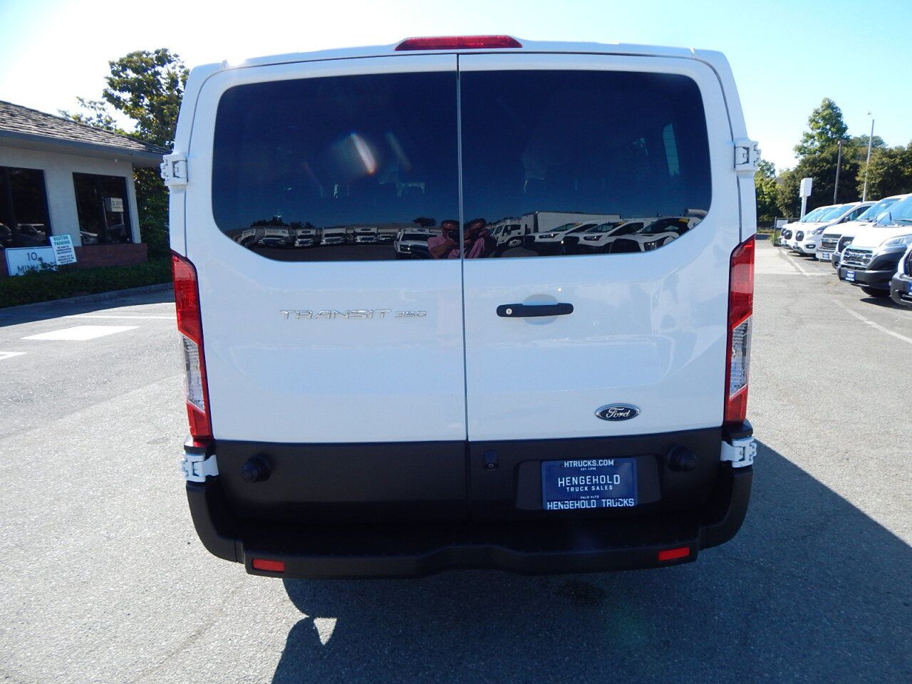Used 2018 Ford Transit 350 XL RWD image 7