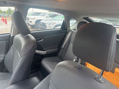 Used 2013 Toyota Prius Four w/ Deluxe Solar Roof Pkg FWD image 8