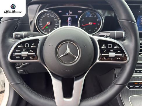 Used 2019 Mercedes-Benz E 300 4MATIC image 12