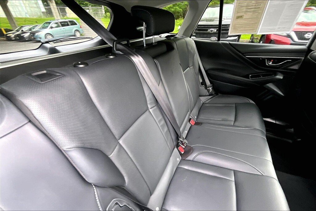 Certified 2024 Subaru Outback Touring XT AWD/4WD image 16