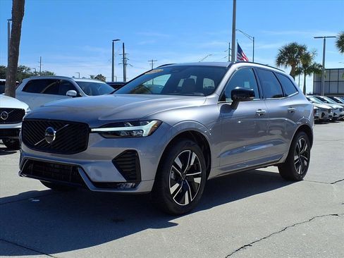 New 2026 Volvo XC60 B5 Core w/ Protection Package Premier image 3