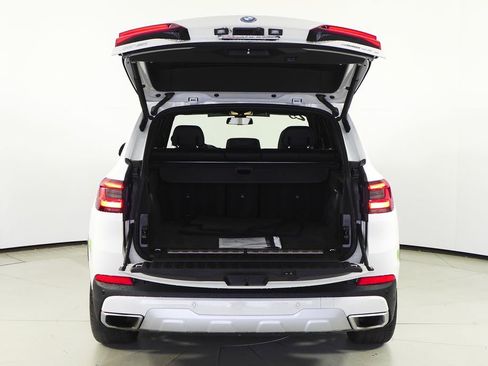 Certified 2023 BMW X5 xDrive45e w/ Climate Comfort Package image 10