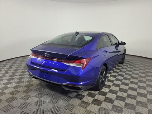Used 2021 Hyundai Elantra SEL w/ Convenience Package FWD image 9