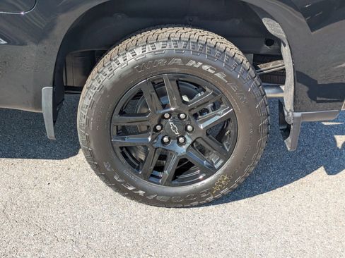 New 2026 Chevrolet Silverado 1500 High Country w/ Midnight Edition image 9