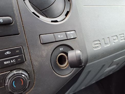 Used 2012 Ford F250 XL w/ PWR Equipment Group image 12