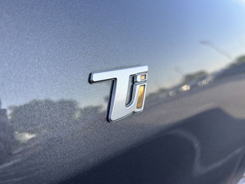 Certified 2023 Alfa Romeo Giulia Ti AWD/4WD image 14