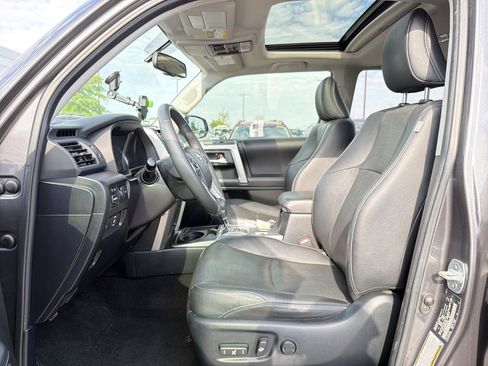 Used 2019 Toyota 4Runner Limited image 11