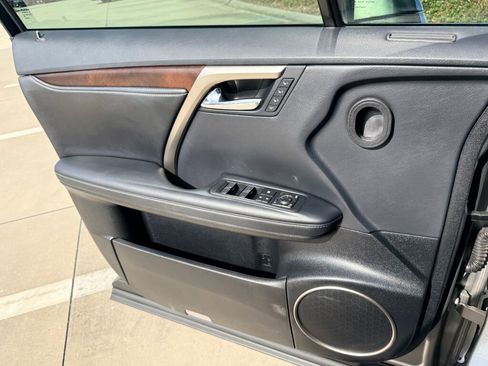 Certified 2022 Lexus RX 350 FWD w/ Premium Package image 21