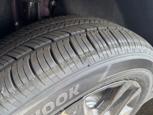 New 2025 Honda HR-V Sport image 8