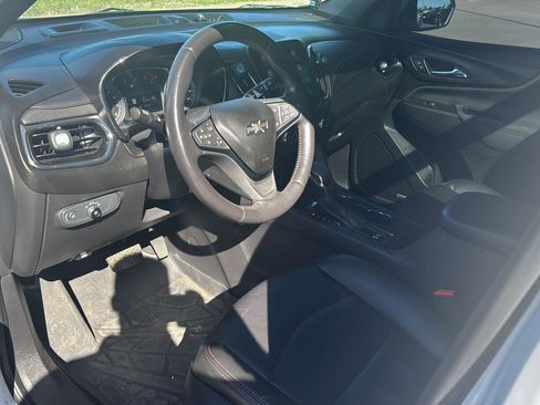 Used 2022 Chevrolet Equinox RS w/ RS Leather Package AWD/4WD image 11