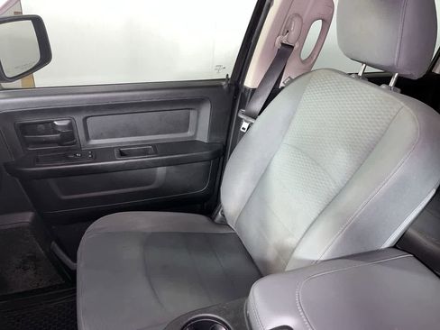 Used 2017 RAM 1500 Express w/ Black Ram 1500 Express Group image 24