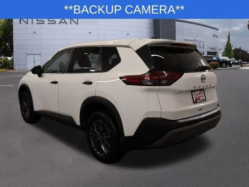Used 2023 Nissan Rogue S image 6