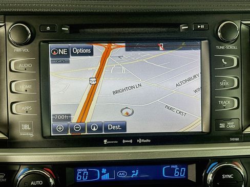 Used 2016 Toyota Highlander Limited FWD image 22