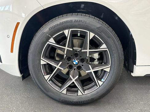 New 2026 BMW X3 xDrive30i w/ M Sport Package AWD/4WD image 31