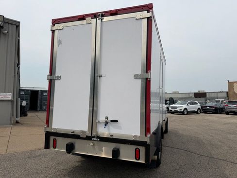 Used 2023 Ford E-350 and Econoline 350 Super Duty w/ Power Windows & Locks Group RWD image 4