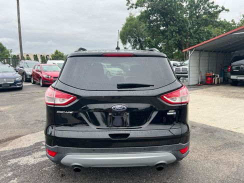 Used 2016 Ford Escape SE w/ Equipment Group 201A AWD/4WD image 5