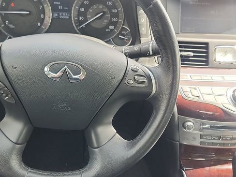 Used 2015 INFINITI Q70 3.7 image 15