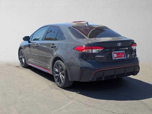 Certified 2023 Toyota Corolla SE w/ SE Package AWD/4WD image 5