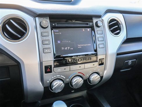 Used 2019 Toyota Tundra SR5 w/ SR5 Upgrade Package image 33