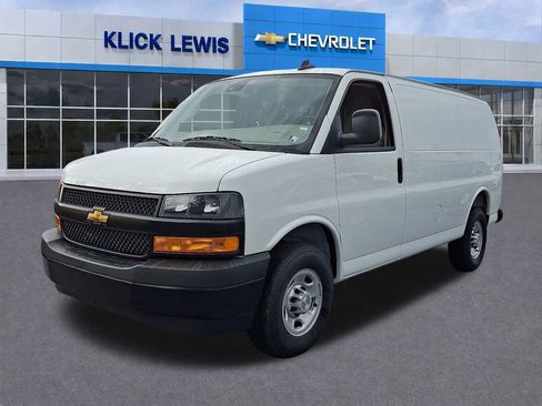 New 2025 Chevrolet Express 3500 w/ Driver Convenience Package RWD image 2