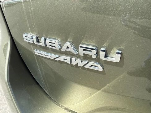 Used 2024 Subaru Forester Premium AWD/4WD image 8