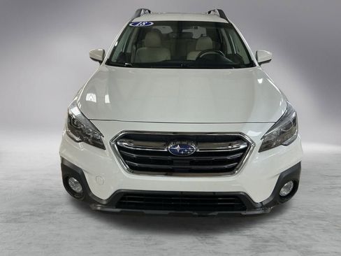 Used 2019 Subaru Outback 2.5i Premium image 8