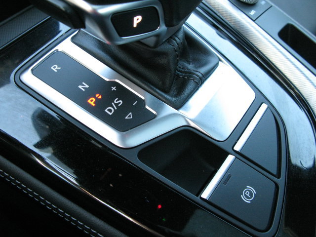 Used 2023 Audi A4 2.0T Premium Plus AWD/4WD image 27