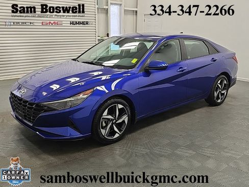 Used 2023 Hyundai Elantra SEL w/ Convenience Package FWD image 4