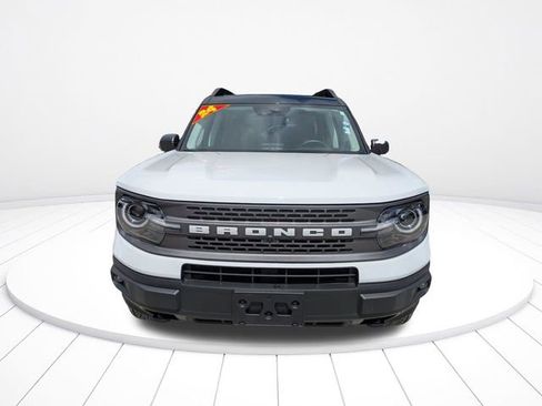 Used 2024 Ford Bronco Sport Badlands image 9