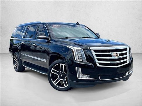 Used 2020 Cadillac Escalade ESV Luxury RWD image 12