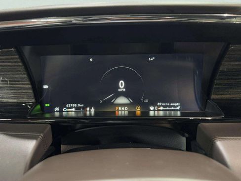 Used 2020 Lincoln Navigator L Black Label w/ Cargo Convenience Package image 28