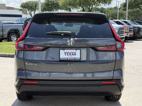 Used 2025 Honda CR-V LX image 6