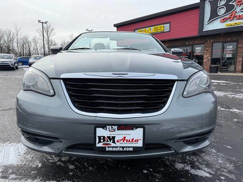 Used 2012 Chrysler 200 S image 2
