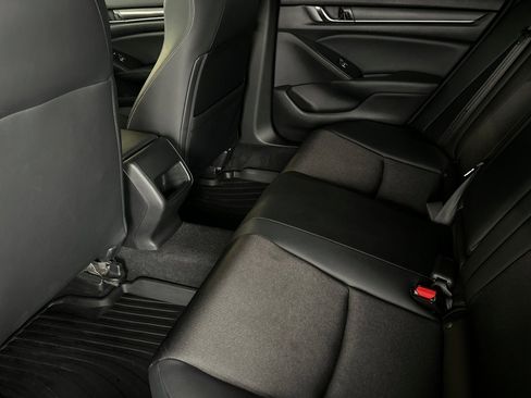 Used 2022 Honda Accord Sport image 14