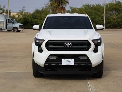 New 2026 Toyota Tacoma SR5