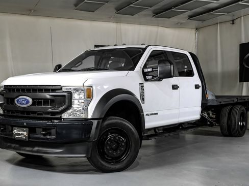 Used 2021 Ford F550 4x4 Crew Cab Super Duty w/ Power Equipment Group image 4