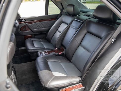 Used 1999 Mercedes-Benz S 600 Sedan image 31