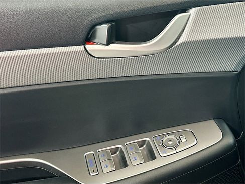 Used 2025 Hyundai Palisade SEL image 16