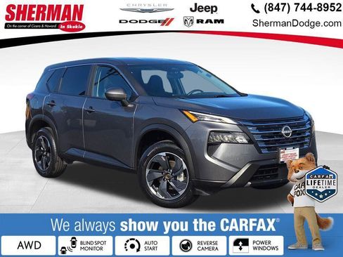 Used 2024 Nissan Rogue SV image 1