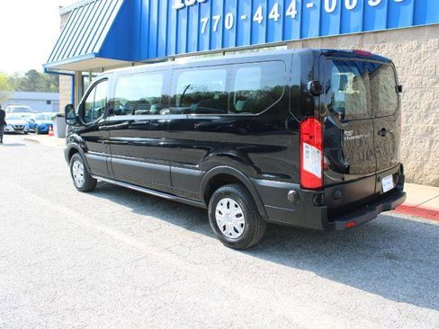 Used 2019 Ford Transit 350 XLT image 4