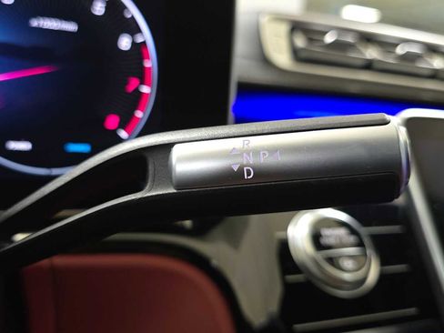 Used 2024 Mercedes-Benz S 580 4MATIC Sedan image 35